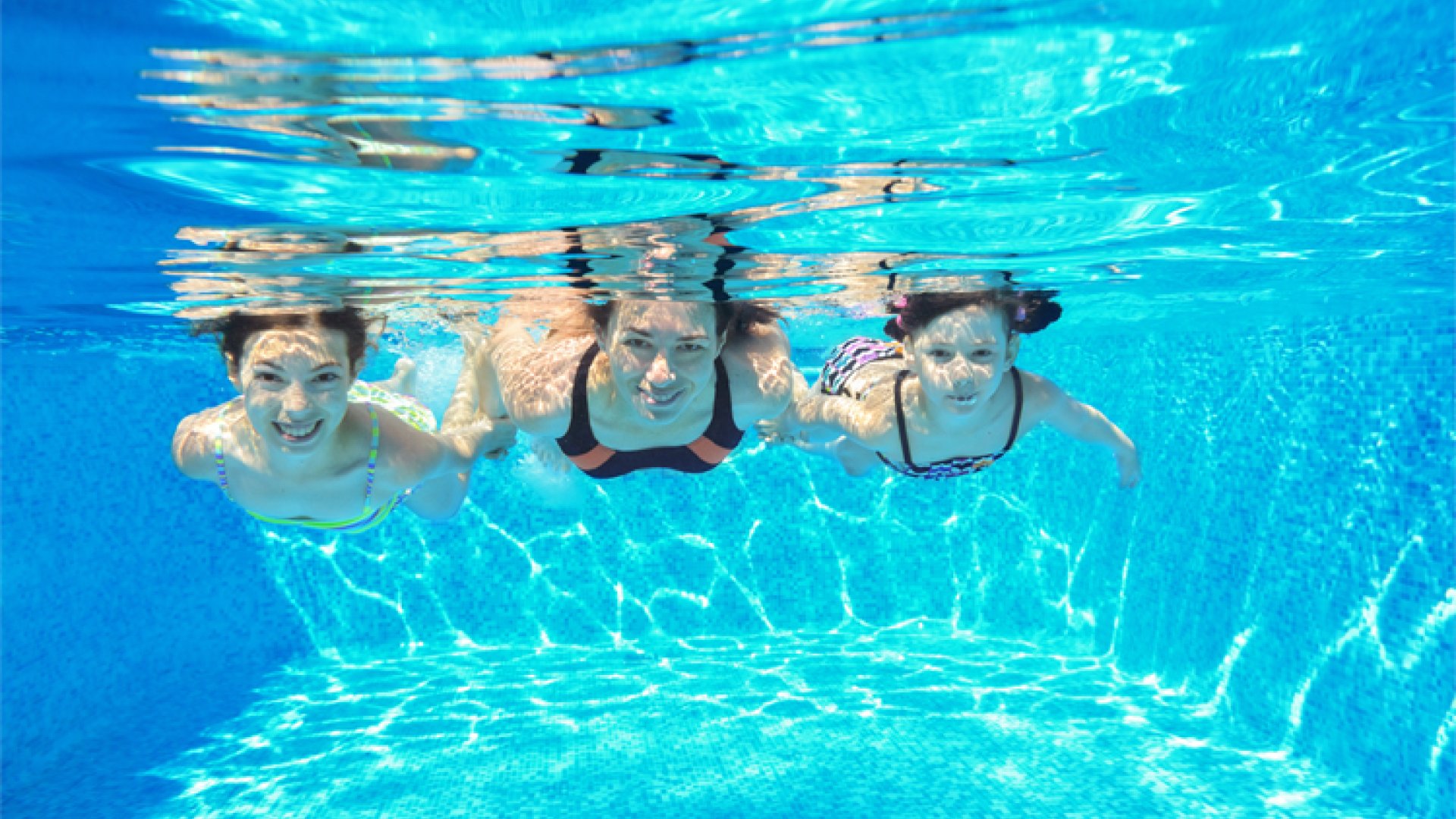 Cambiar una piscina de cloro a sal