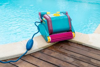 Dónde reparar el limpiafondos de la piscina